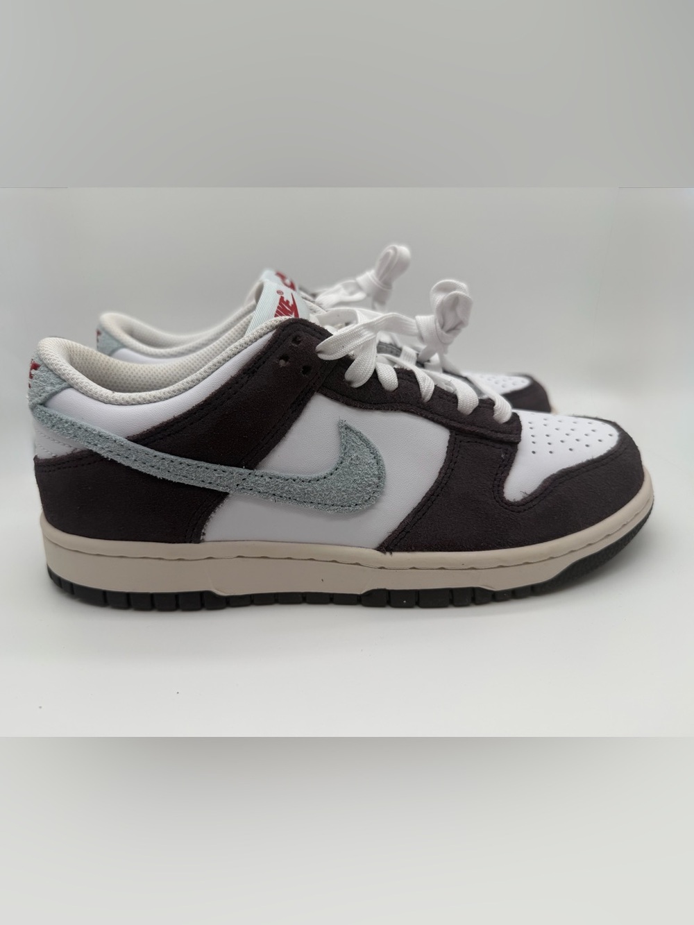 NEW!!! Nike Dunk Low SE Sneakers in White/Glacier Blue-Brown